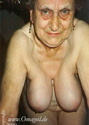 xxx Oma Geil best porn pics